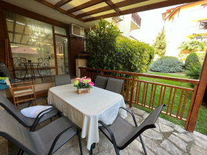Dwupokojowy apartament w wyrafinowanym kompleksie Garden of Eden tuż nad morzem