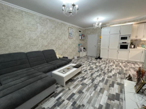 Dwupokojowy apartament w wyrafinowanym kompleksie Garden of Eden tuż nad morzem