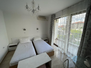 Apartament w kompleksie Diamant w Świętym Własie w pierwszej linii do morza