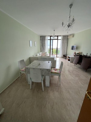 Apartament w kompleksie Diamant w Świętym Własie w pierwszej linii do morza