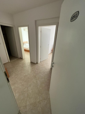 Trzypokojowy apartament w kompleksie Silver Springs w Słonecznym Brzegu 