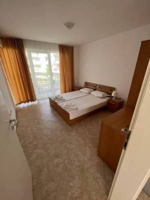 Trzypokojowy apartament w kompleksie Silver Springs w Słonecznym Brzegu 