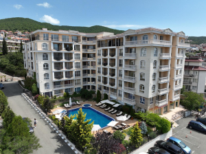 Apartament w elitarnym kompleksie w Świętym Własie