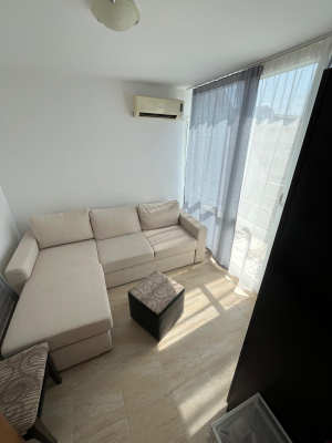 Apartament z antresolą w Słonecznym Brzegu 