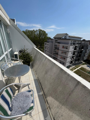 Apartament z antresolą w Słonecznym Brzegu 