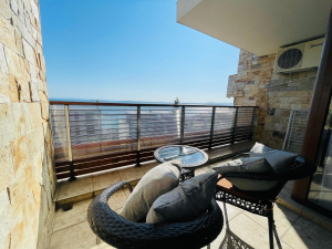 Durzy apartament z widokiem na morze
