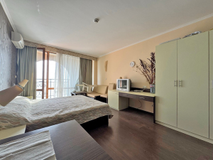 Luksusowe studio z widokiem na morze w Świętym Własie