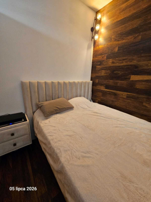 PRZESTRONNE STUDIO Z ANEKSEM SYPIALNIANYM  BLISKO MORZA 