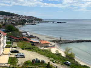 Apartament z 2 sypialniami w kompleksie Ipanema Świętym Własie