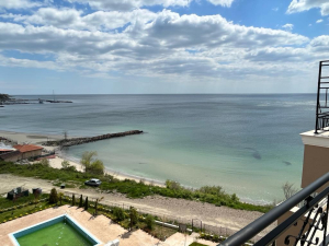 Apartament z 2 sypialniami w kompleksie Ipanema Świętym Własie