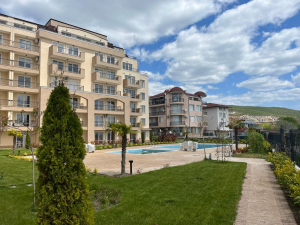 Apartament z 2 sypialniami w kompleksie Ipanema Świętym Własie
