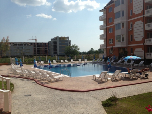 Oferujemy do sprzedaży 2 poziomowy apartament w kompleksie Sea-Diamond