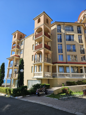 Oferujemy do sprzedaży apartament z 2 pokojowy w kompleksie  ATRIUM  -Elenite
