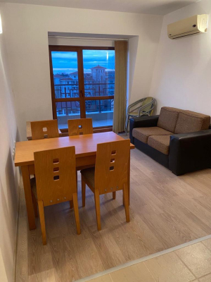 Apartament z 2 sypialniami w kompleksie Pacific 3 w Słonecznym Brzegu